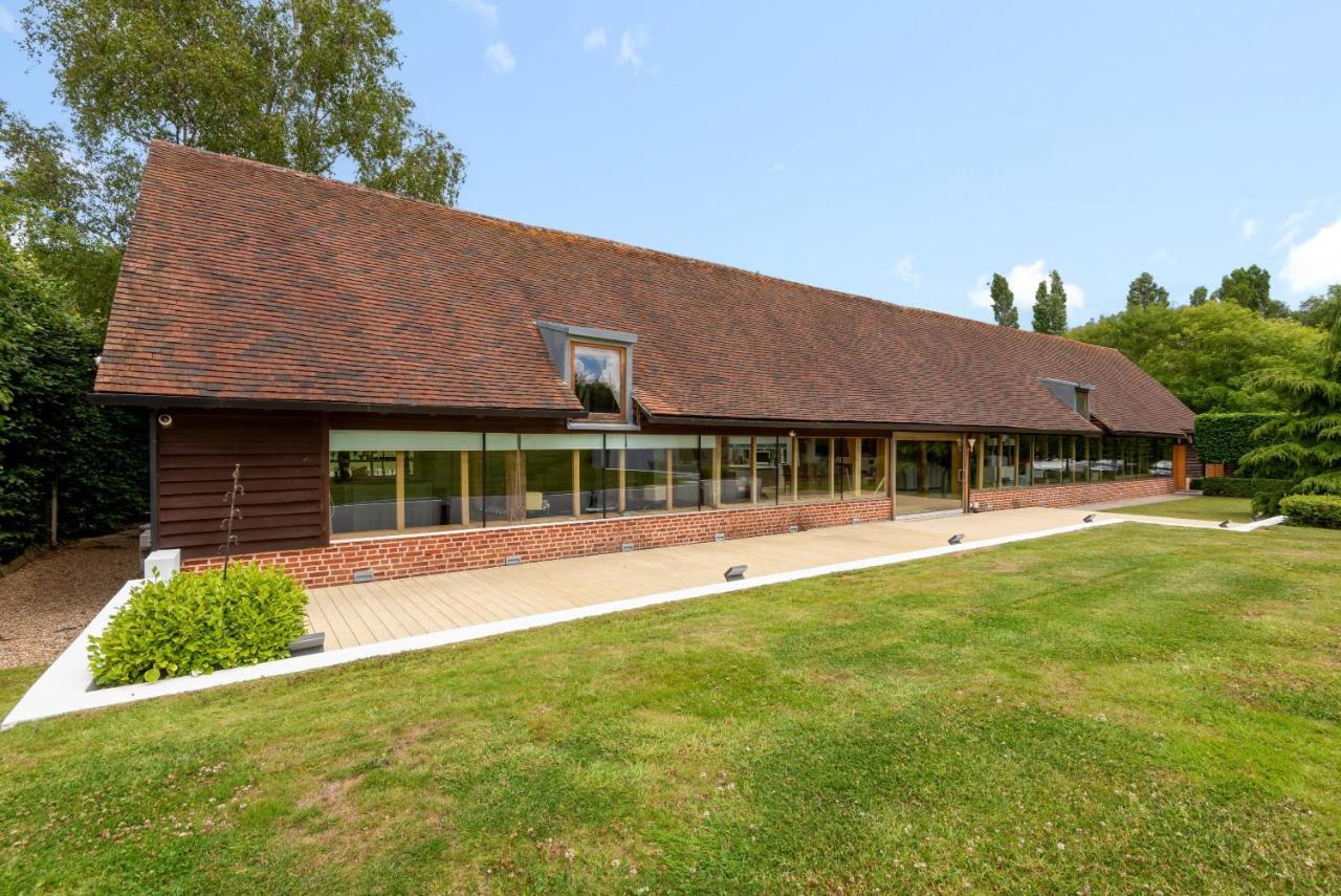 Beautiful Luxury Barn Conversion Rural Canterbury In Own Grounds Sleeps 6 People Villa Exterior photo