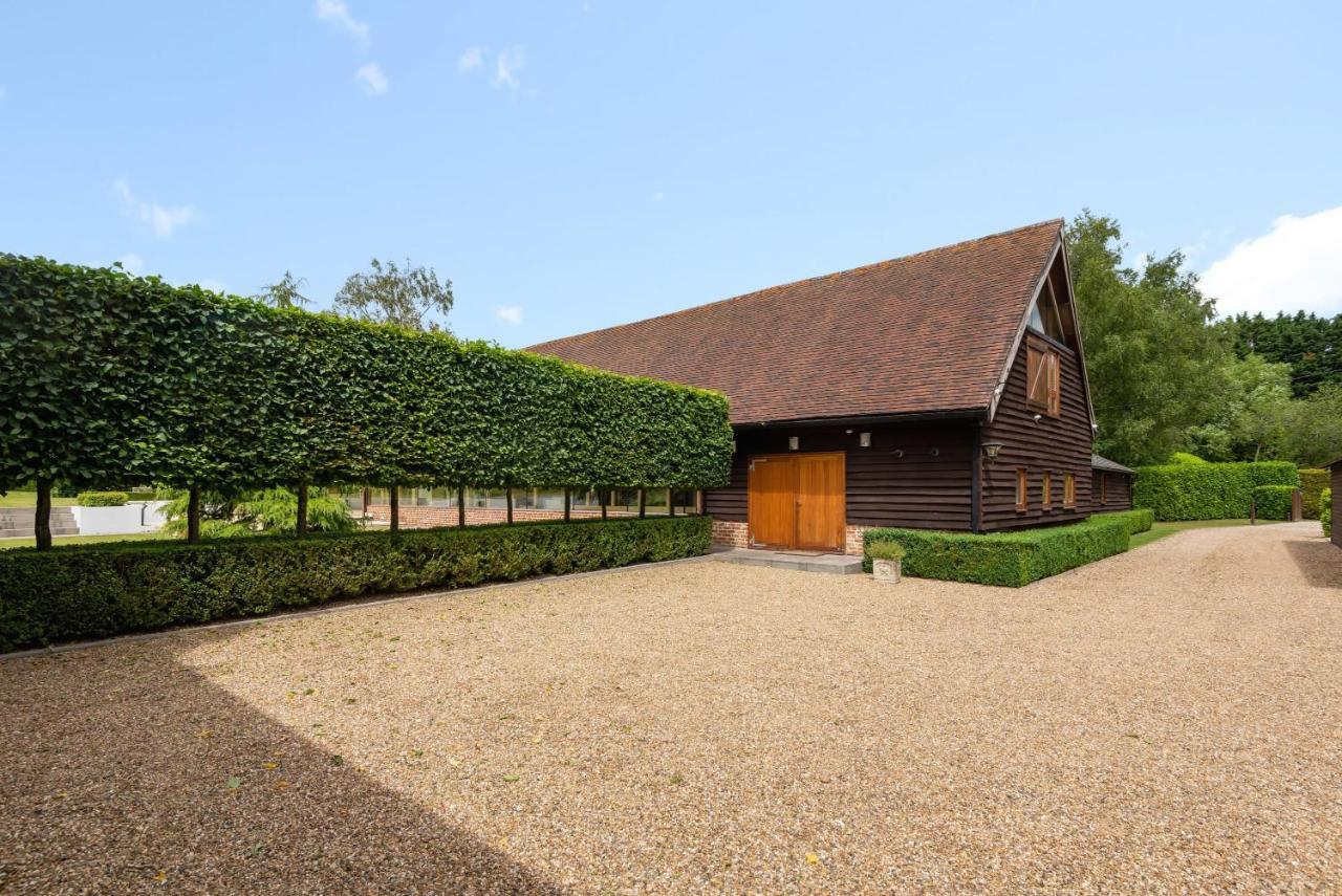 Beautiful Luxury Barn Conversion Rural Canterbury In Own Grounds Sleeps 6 People Villa Exterior photo