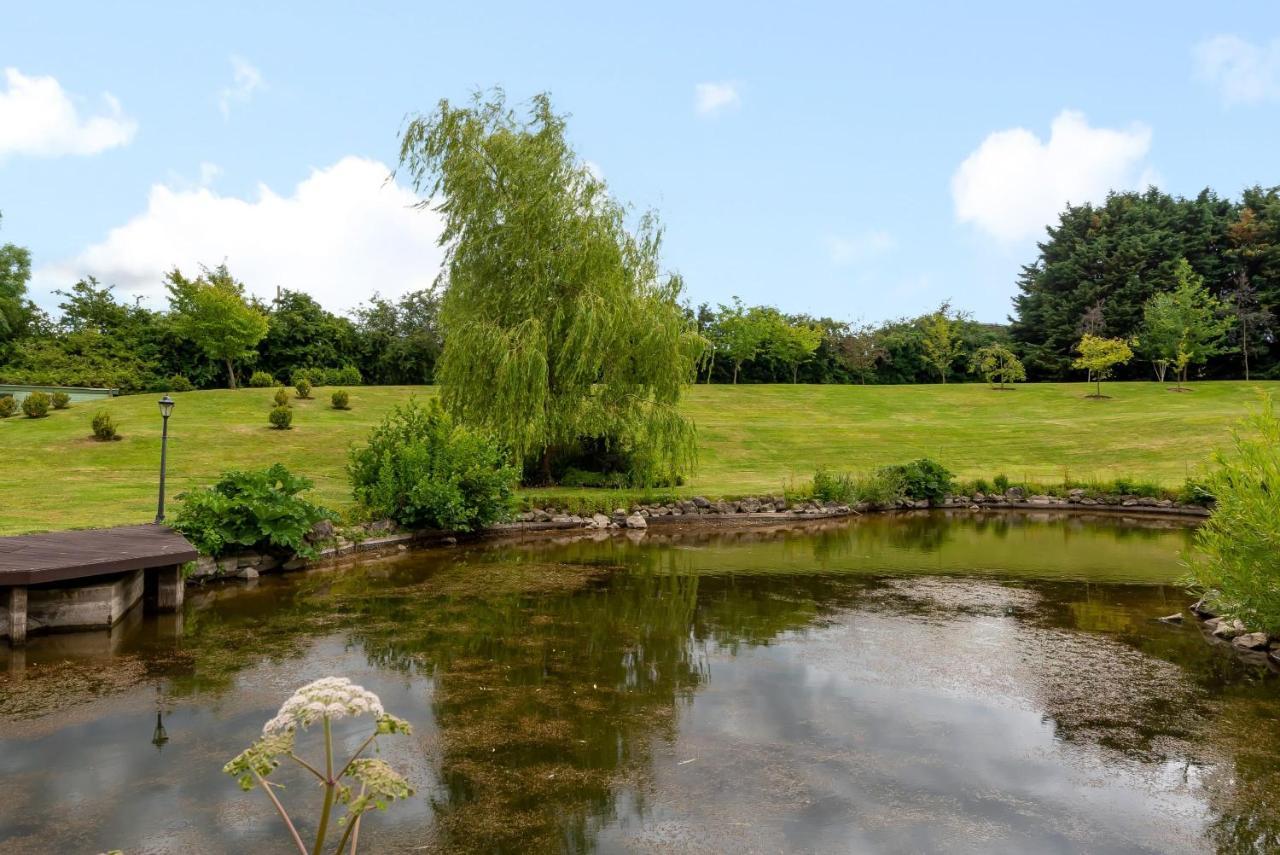 Beautiful Luxury Barn Conversion Rural Canterbury In Own Grounds Sleeps 6 People Villa Exterior photo